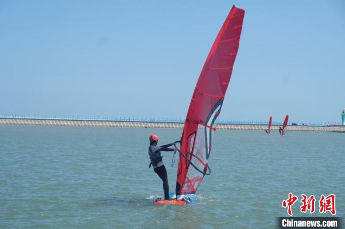 象山海风中的精兵出战：